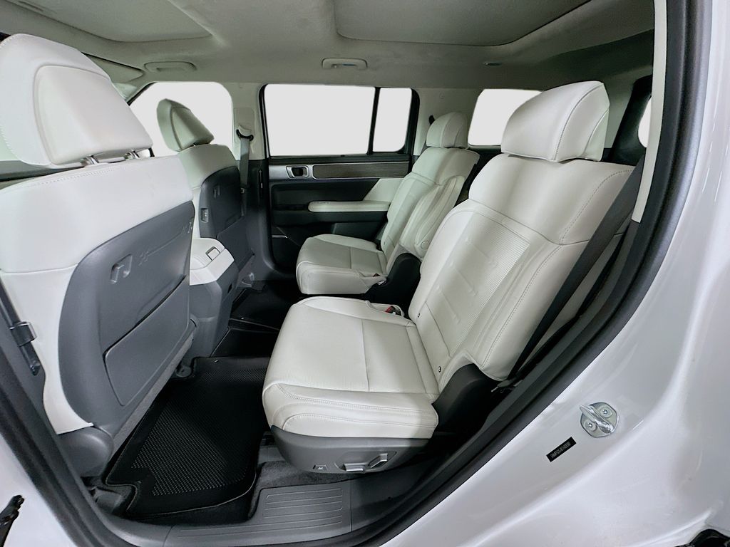 Thumbnail: 2026 Hyundai Santa Fe - 17