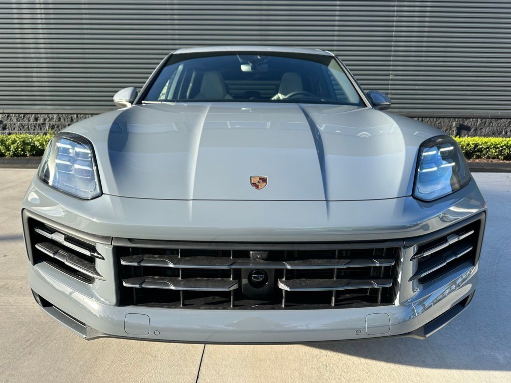 Thumbnail: 2026 Porsche Cayenne - 8