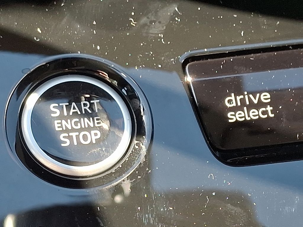 Thumbnail: 2026 Audi A6 - 18