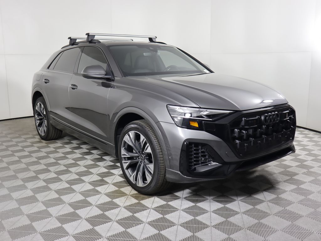 2025 Audi Q8  3