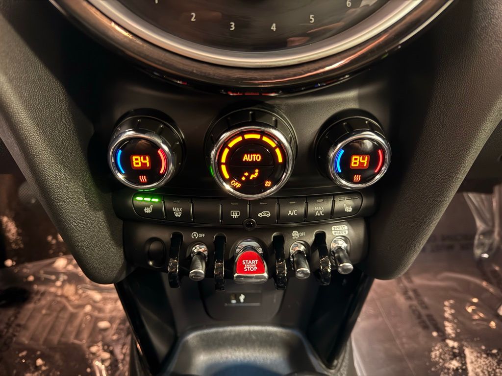 Thumbnail: 2023 MINI Cooper - 18