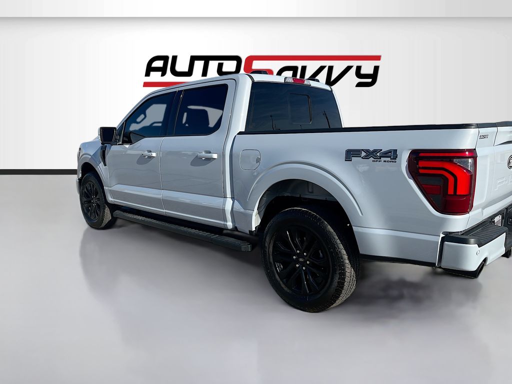 Used 2025 White Ford Lariat image 5