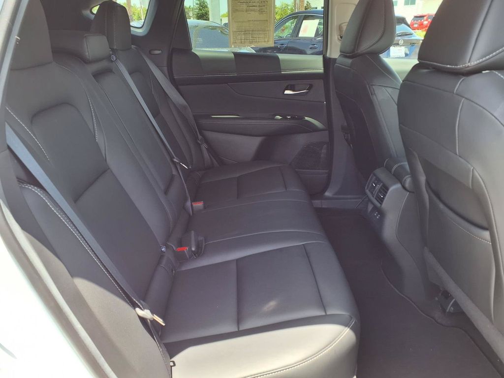 Used 2025 Nissan Murano SUV