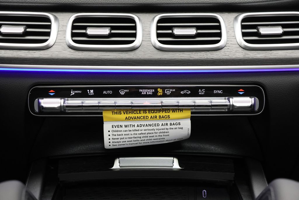 Thumbnail: 2026 Mercedes-Benz GLE - 27