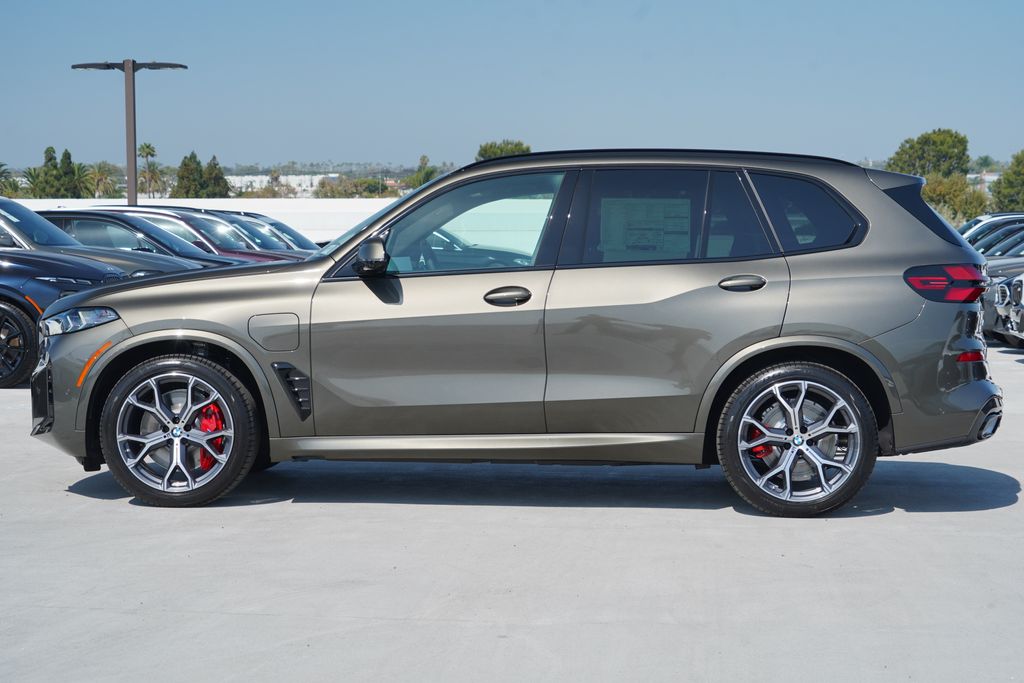 Thumbnail: 2026 BMW X5 - 4
