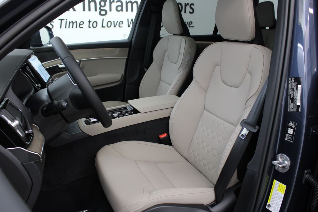 new 2026 Volvo XC90 car