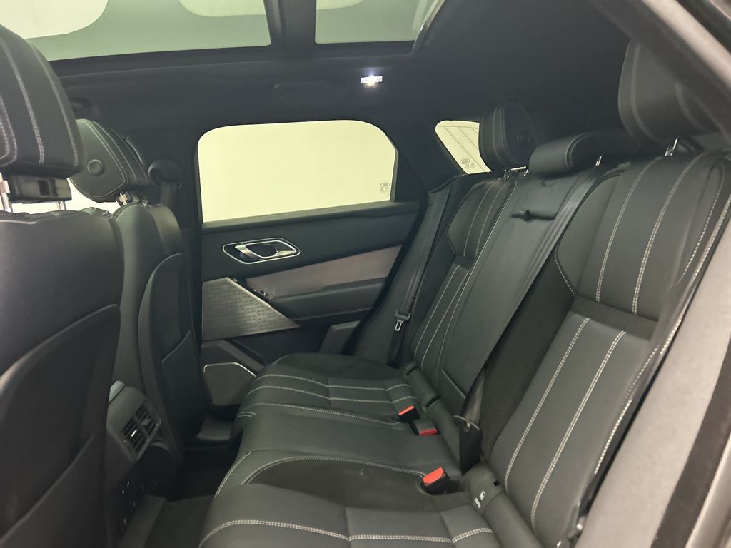 Thumbnail: 2018 Land Rover Range Rover Velar - 25