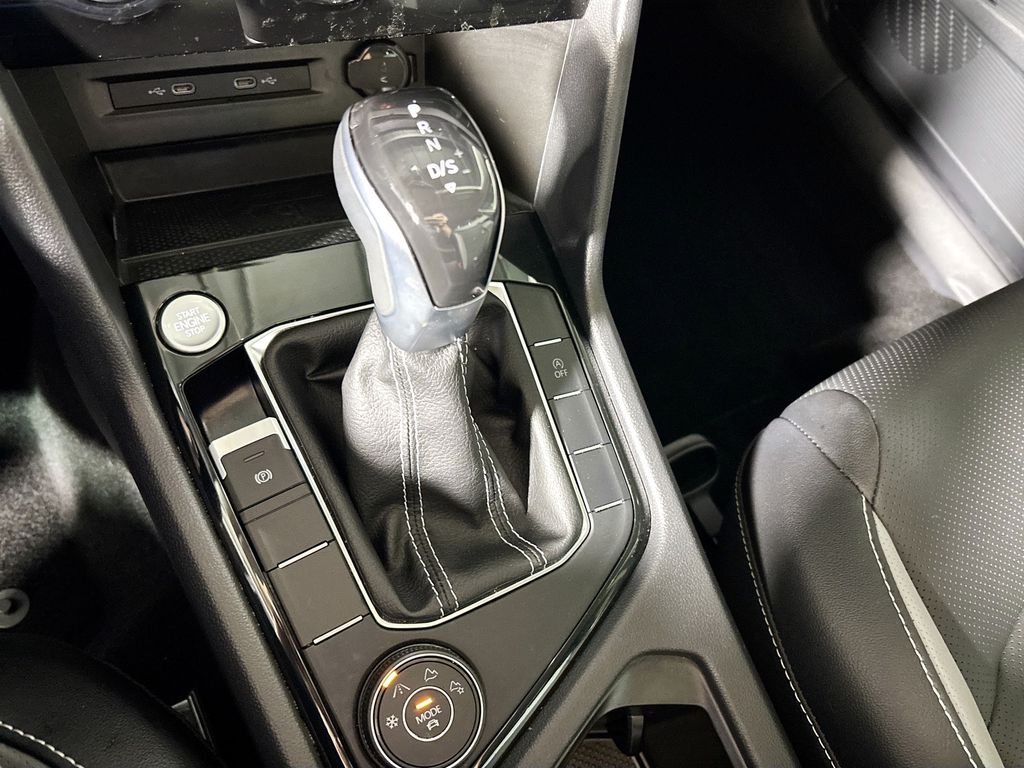 2023 Volkswagen Taos 1.5T SEL