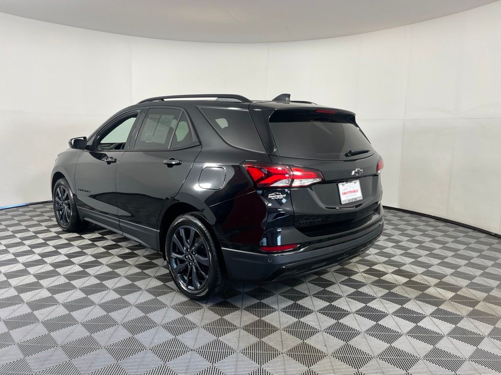 Thumbnail: 2024 Chevrolet Equinox - 15