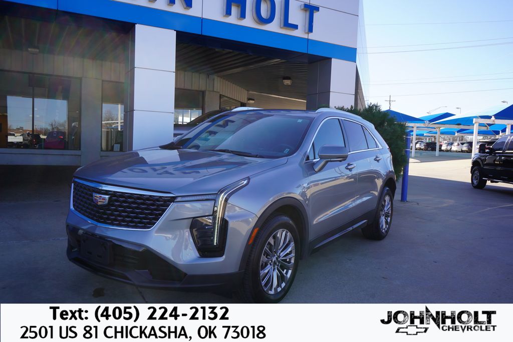 2025 Cadillac XT4 Premium Luxury AWD