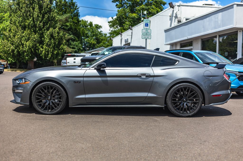 2023 Ford Mustang GT Premium thumbnail 10