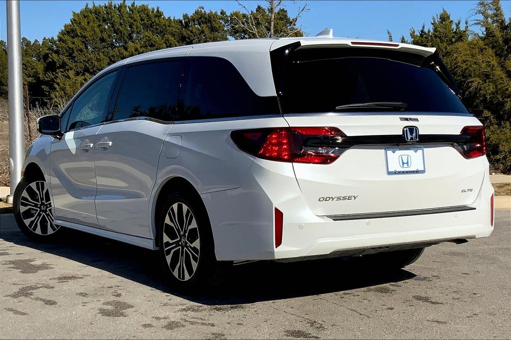 2025 Honda Odyssey Elite 3