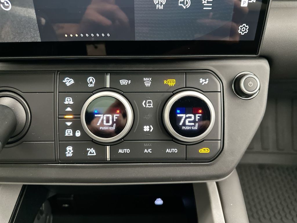 Thumbnail: 2026 Land Rover Defender - 13