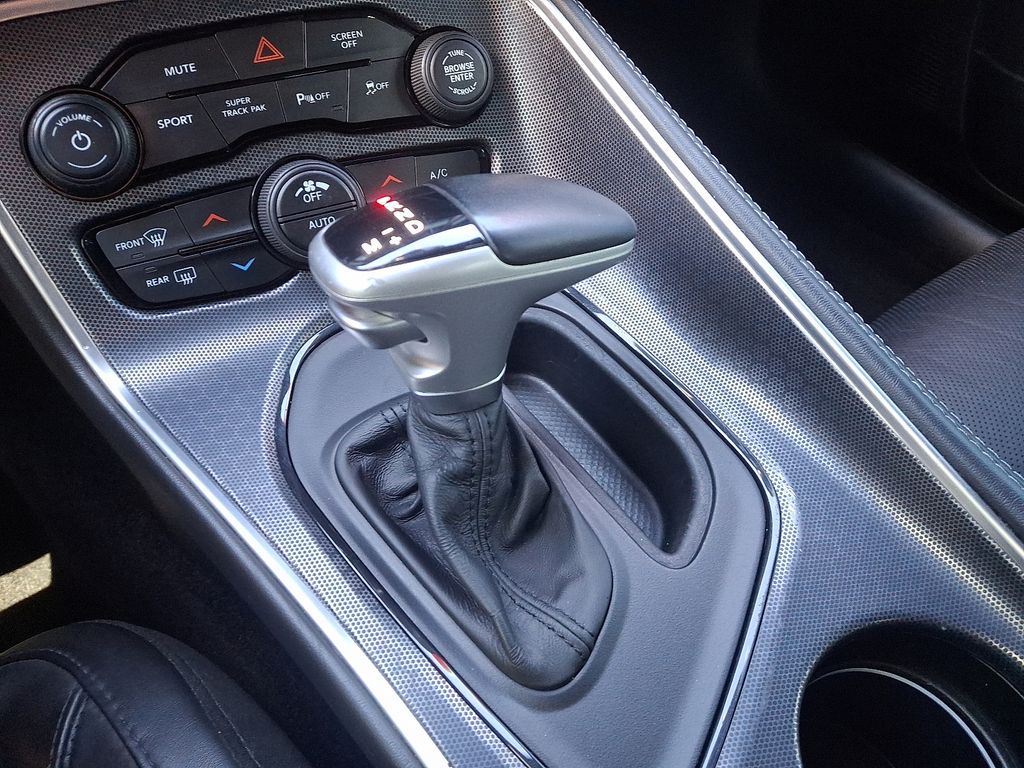 2018 Dodge Challenger GT 15