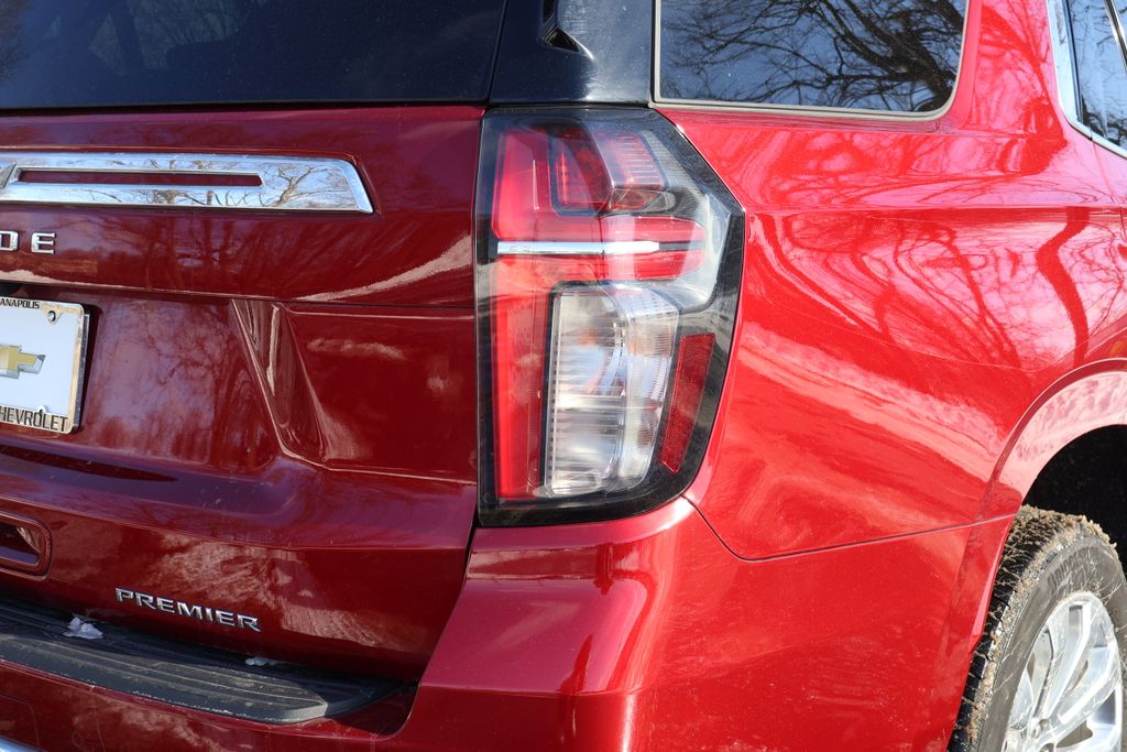 Thumbnail: 2023 Chevrolet Tahoe - 10