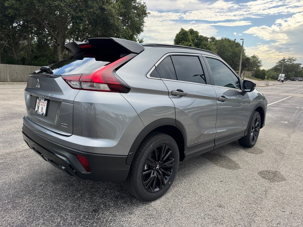 2025 Mitsubishi Eclipse Cross SEL photo 7