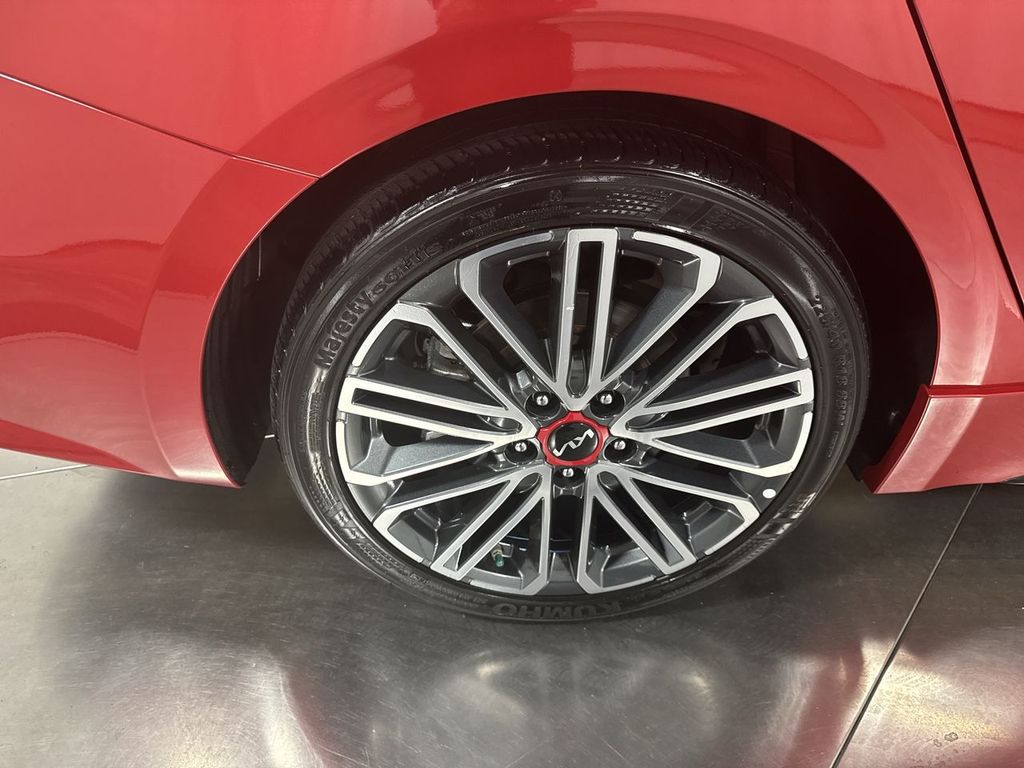 2024 Kia Forte GT photo 12