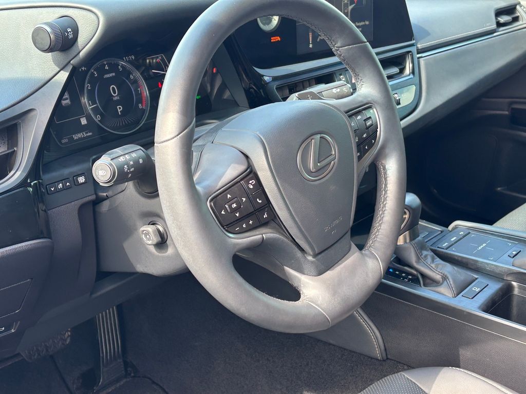 Used Car 2022 Lexus Es  350 For Sale Under $40,000 In Austin, Texas