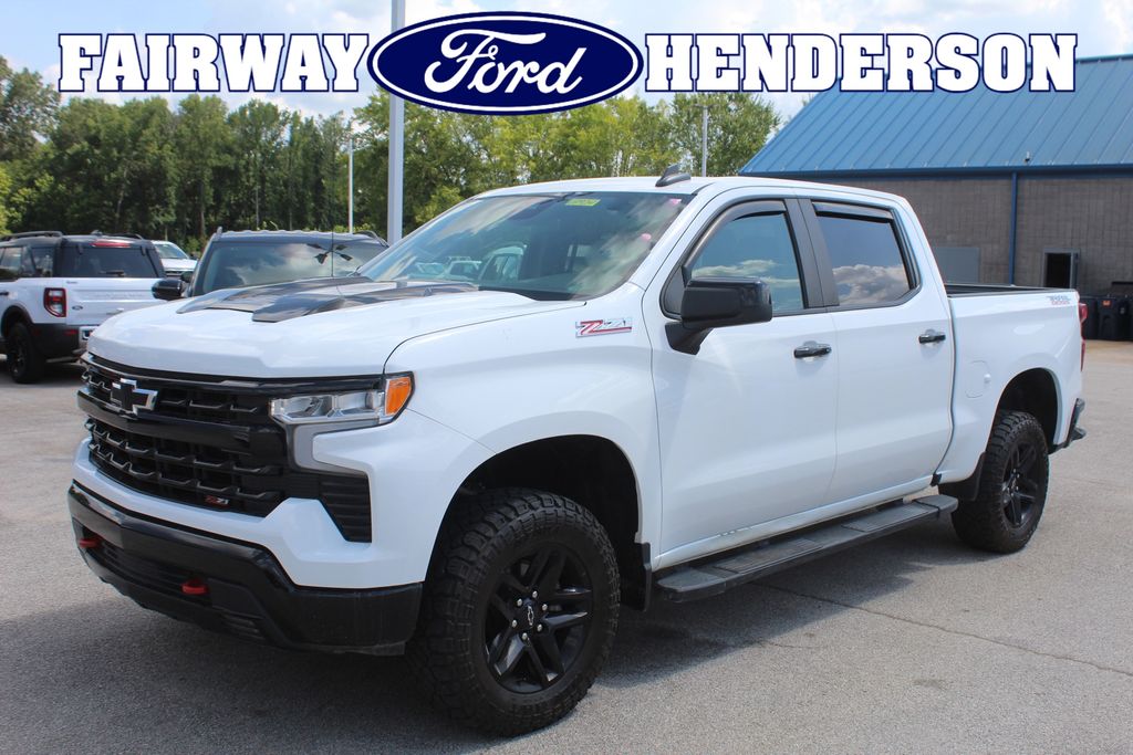  2023 Chevrolet Silverado 1500 LT Trail Boss Crew Cab 4WD   