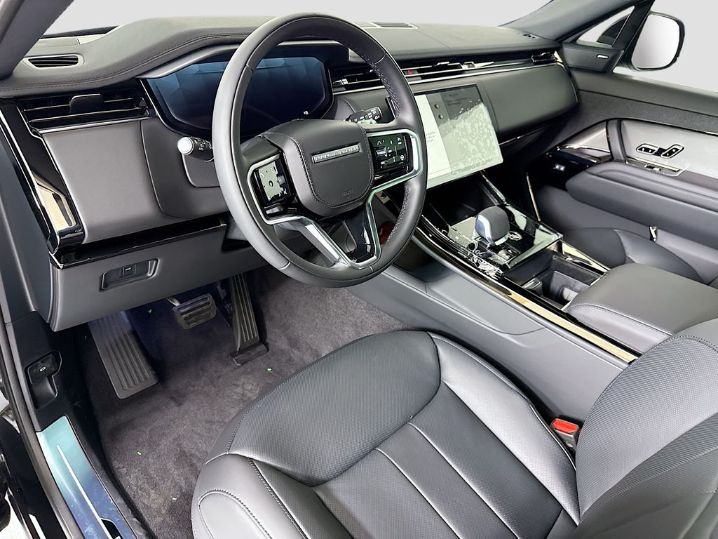 Thumbnail: 2026 Land Rover Range Rover Sport - 9