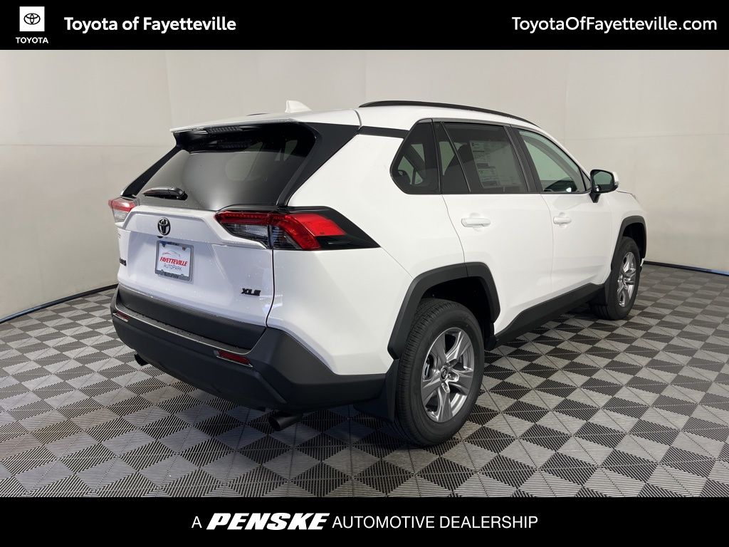 Thumbnail: 2025 Toyota RAV4 - 5