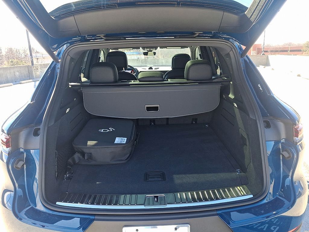 Thumbnail: 2025 Porsche Cayenne - 31