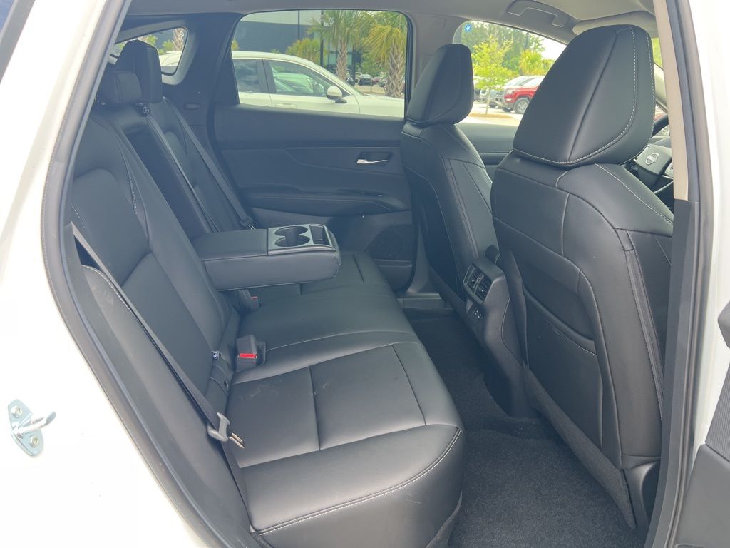2025 Everest White Pearl Tricoat Nissan Murano SV AWD SUV