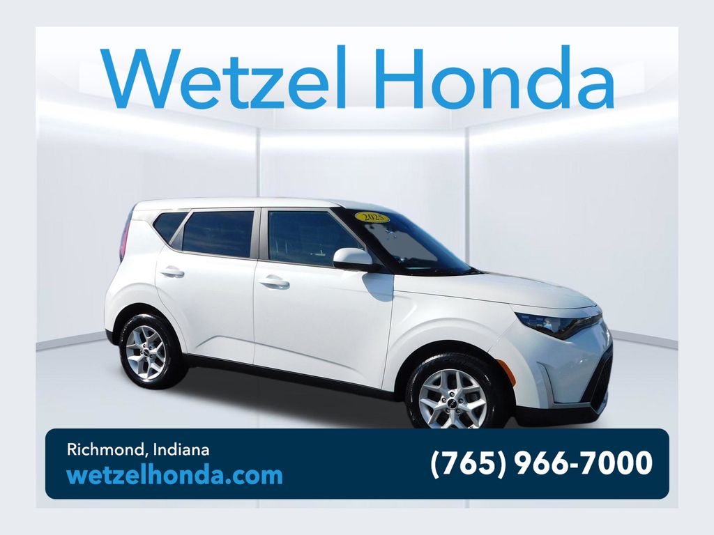 2025 Kia Soul LX FWD