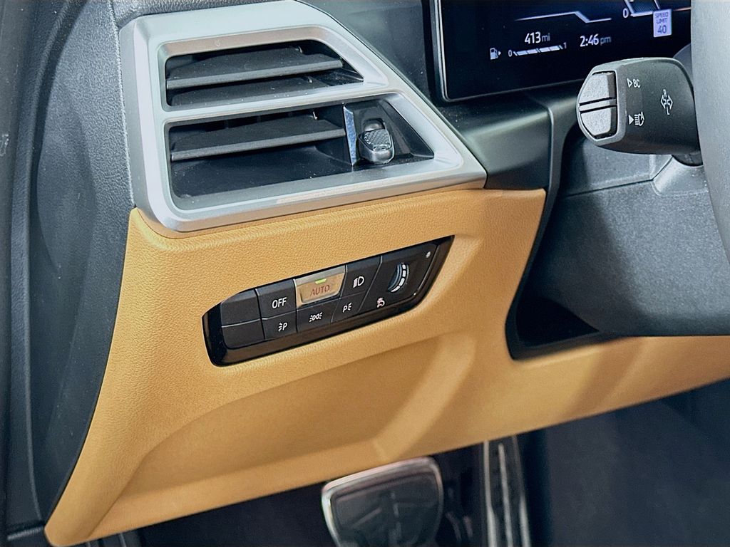 Thumbnail: 2025 BMW 4 Series - 10