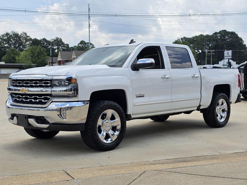 2018 Chevrolet Silverado 1500 LTZ Crew Cab RWD
