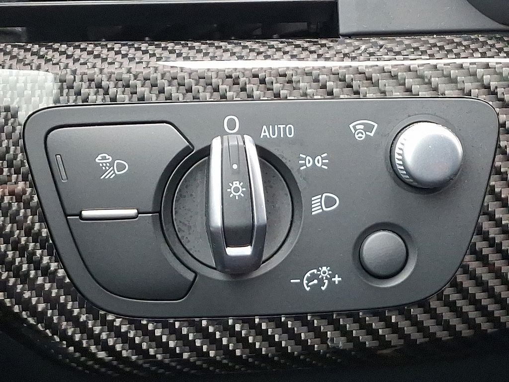 Thumbnail: 2024 Audi RS 5 - 24