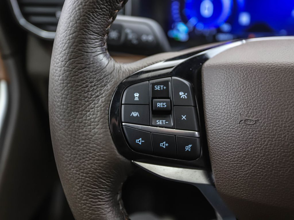 Thumbnail: 2023 Ford Explorer - 12