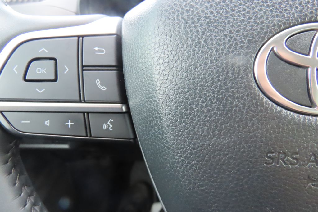 Thumbnail: 2024 Toyota Grand Highlander - 11