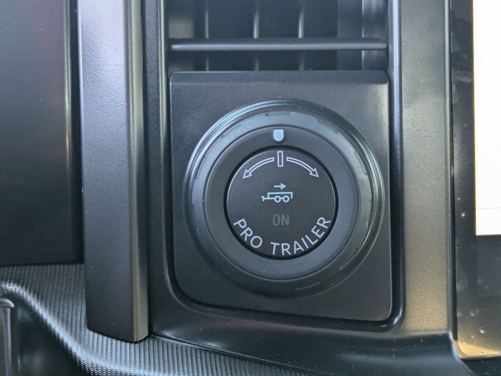 2025 Ford F-150 Black Widow