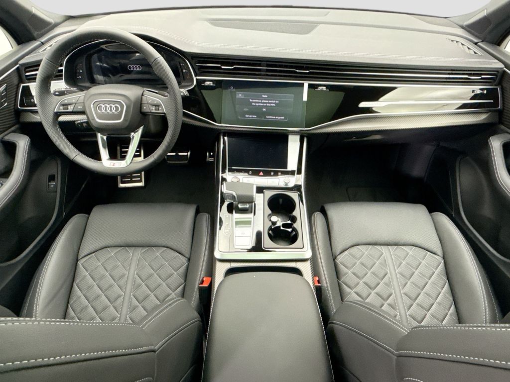 Thumbnail: 2026 Audi SQ7 - 14