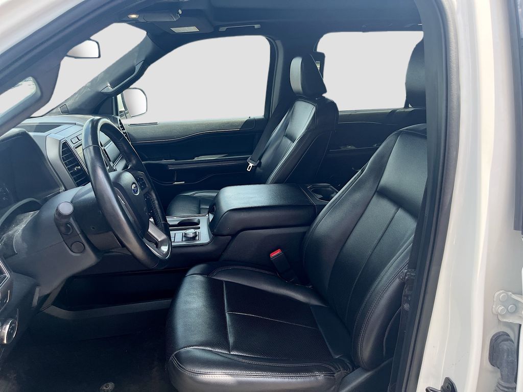 Used 2021 White Ford XLT image 21