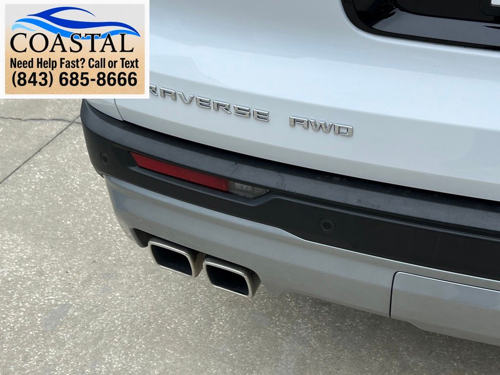 2025 Chevrolet Traverse LT White at Bob Mills Chevrolet