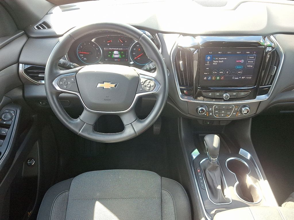 Thumbnail: 2023 Chevrolet Traverse - 13