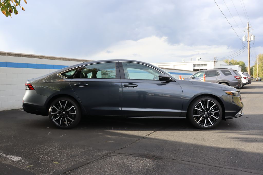2025 Honda Accord Touring 6