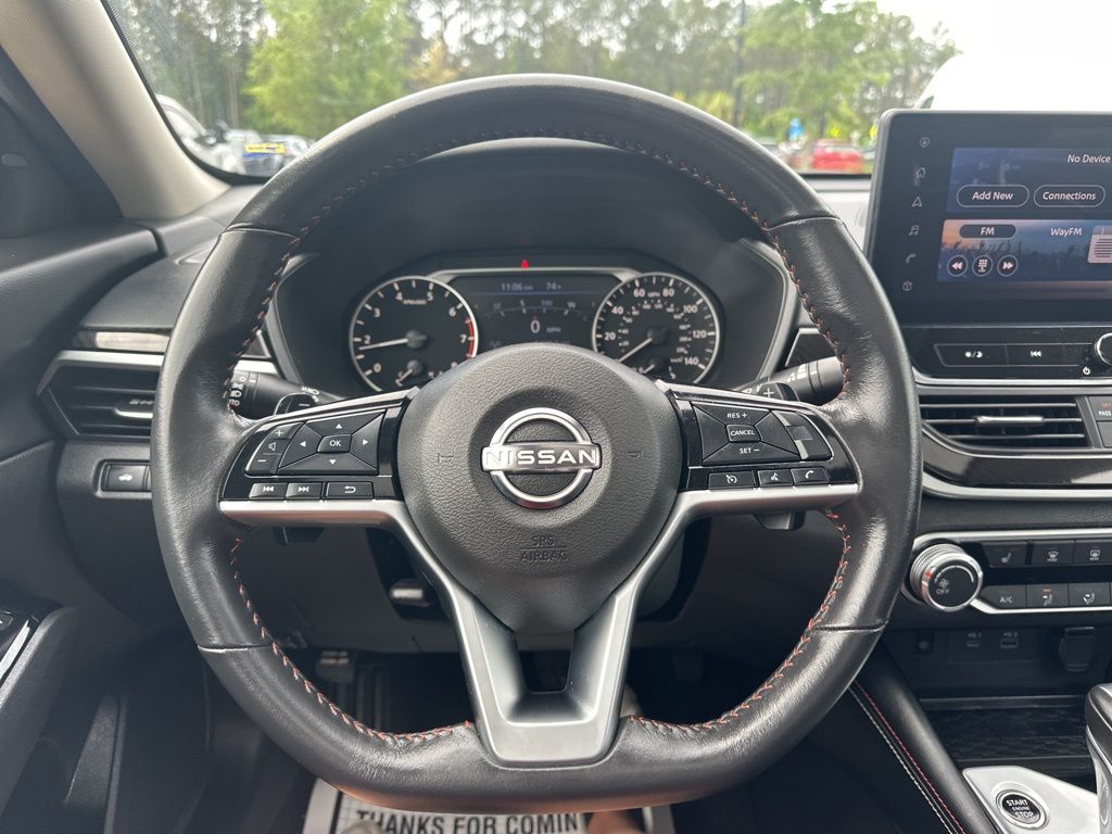 2024 Gun Metallic Nissan Altima 2.5 SR FWD Sedan
