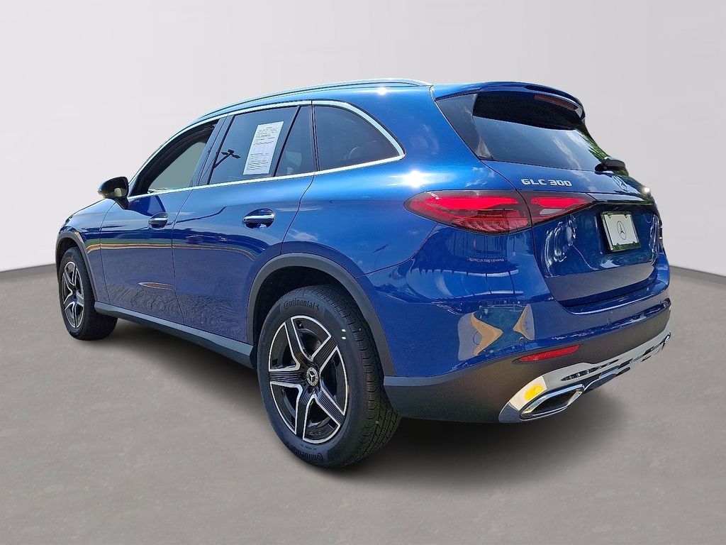 Thumbnail: 2026 Mercedes-Benz GLC - 6