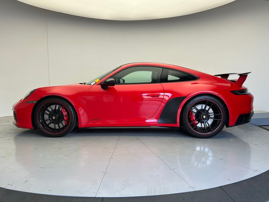 Thumbnail: 2022 Porsche 911 - 2