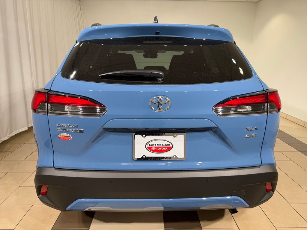 Thumbnail: 2026 Toyota Corolla Cross - 4
