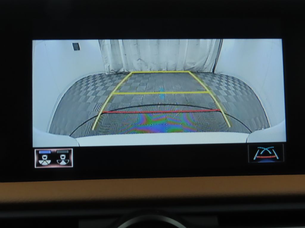 Thumbnail: 2023 Lexus IS - 15