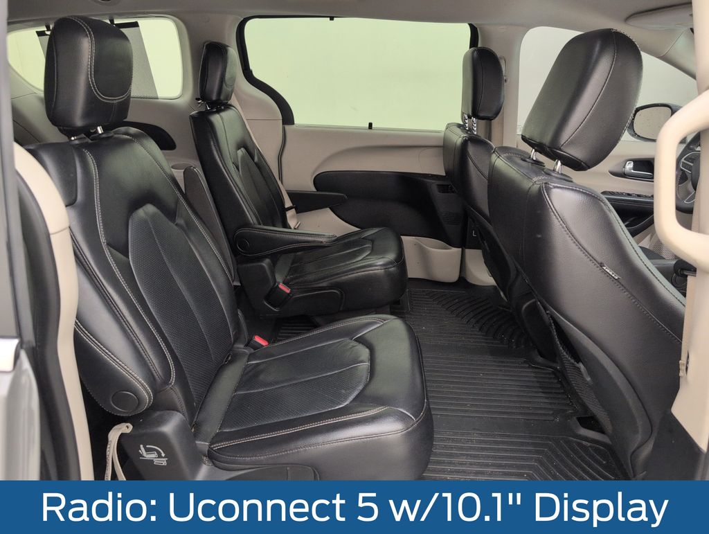 Certified Used 2022 White Chrysler Touring L image 16