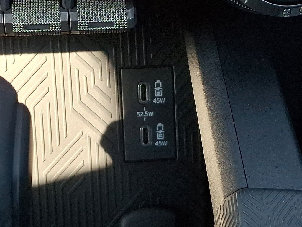 Thumbnail: 2025 Toyota 4Runner - 26