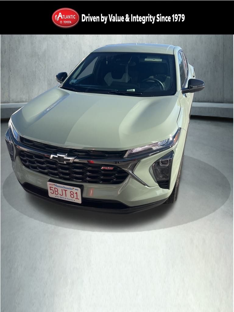 2024 Chevrolet Trax RS's photo