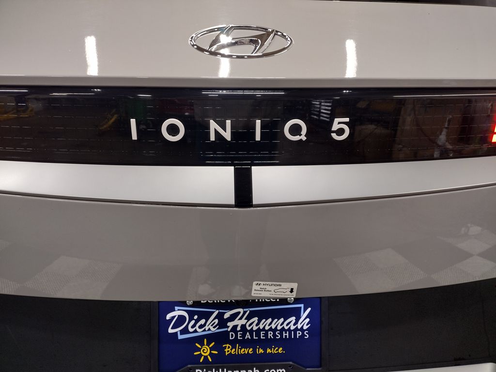2024 Hyundai IONIQ 5 SEL