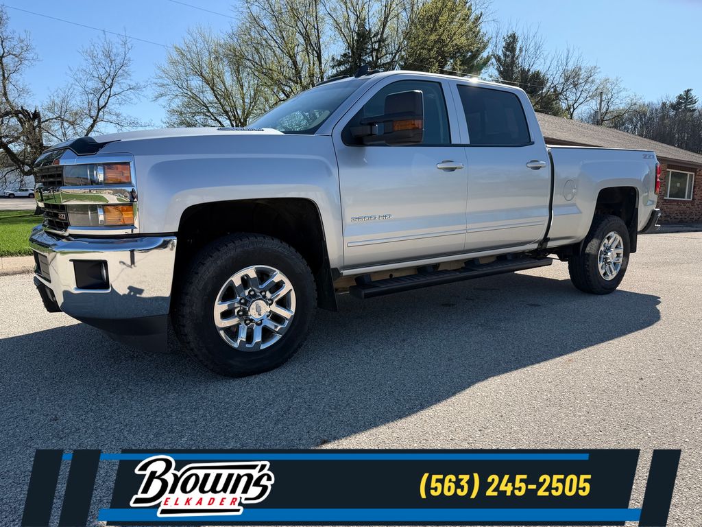 Silver Ice Metallic 2016 Chevrolet Silverado 3500HD Pickup Truck Four-Wheel Drive 6-Speed Automatic
