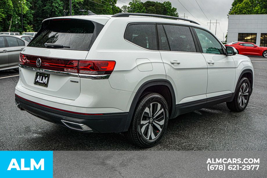 2024 Volkswagen Atlas SE - Photo 6